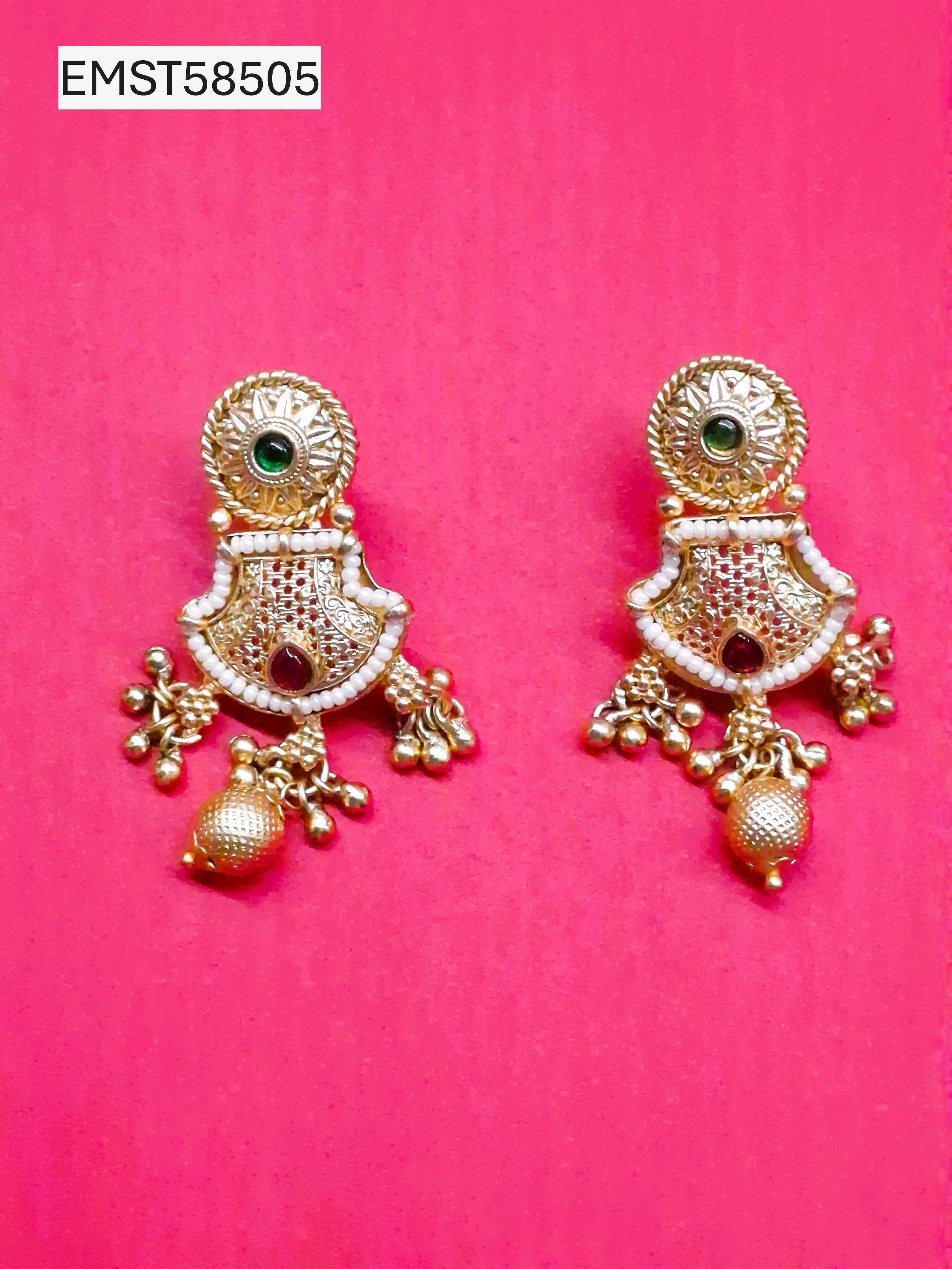 Traditional Gold-Plated Necklace Set with Earrings for Women