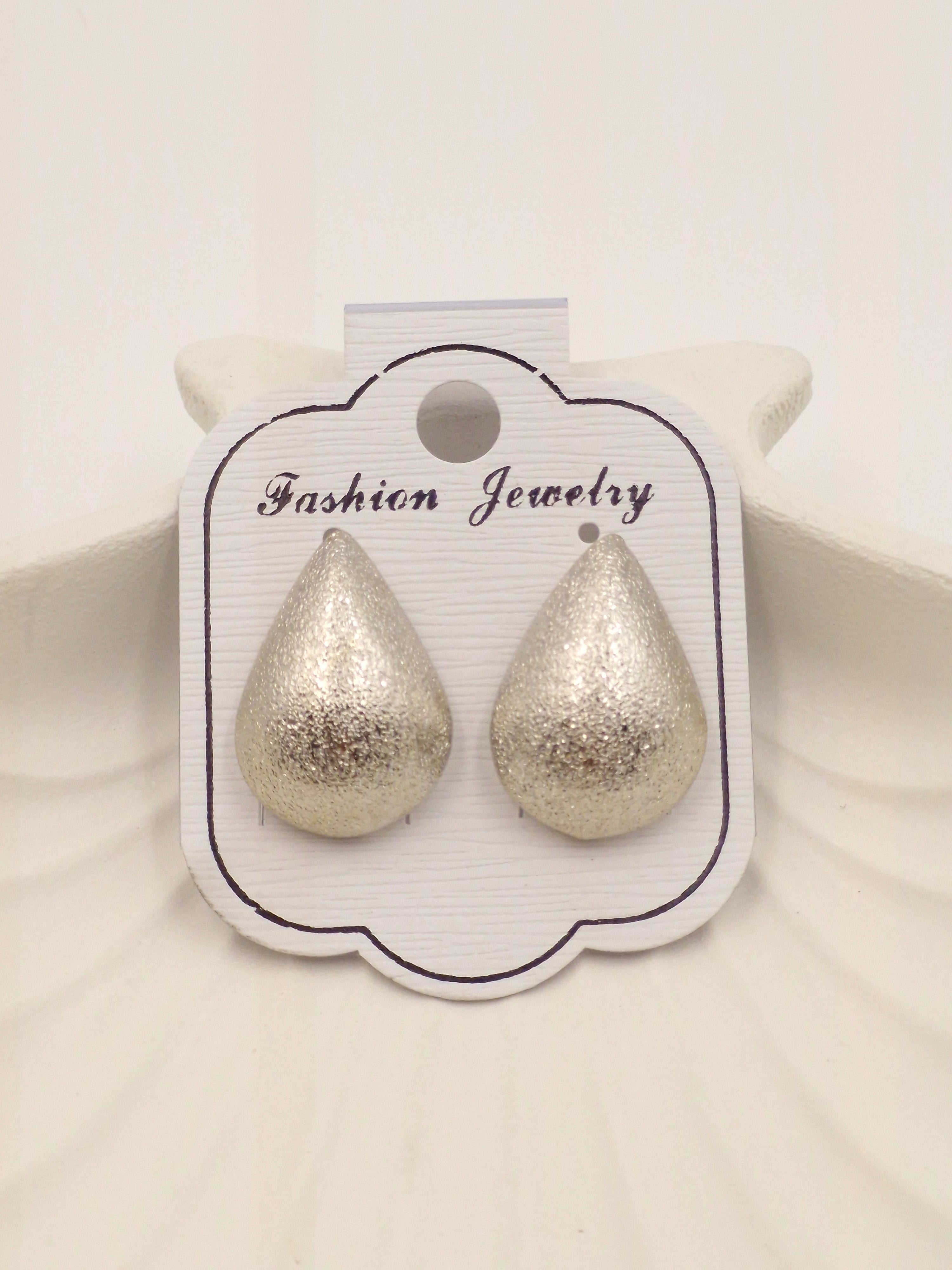 Silver Teardrop Stud Earrings – Bold Modern Jewelry