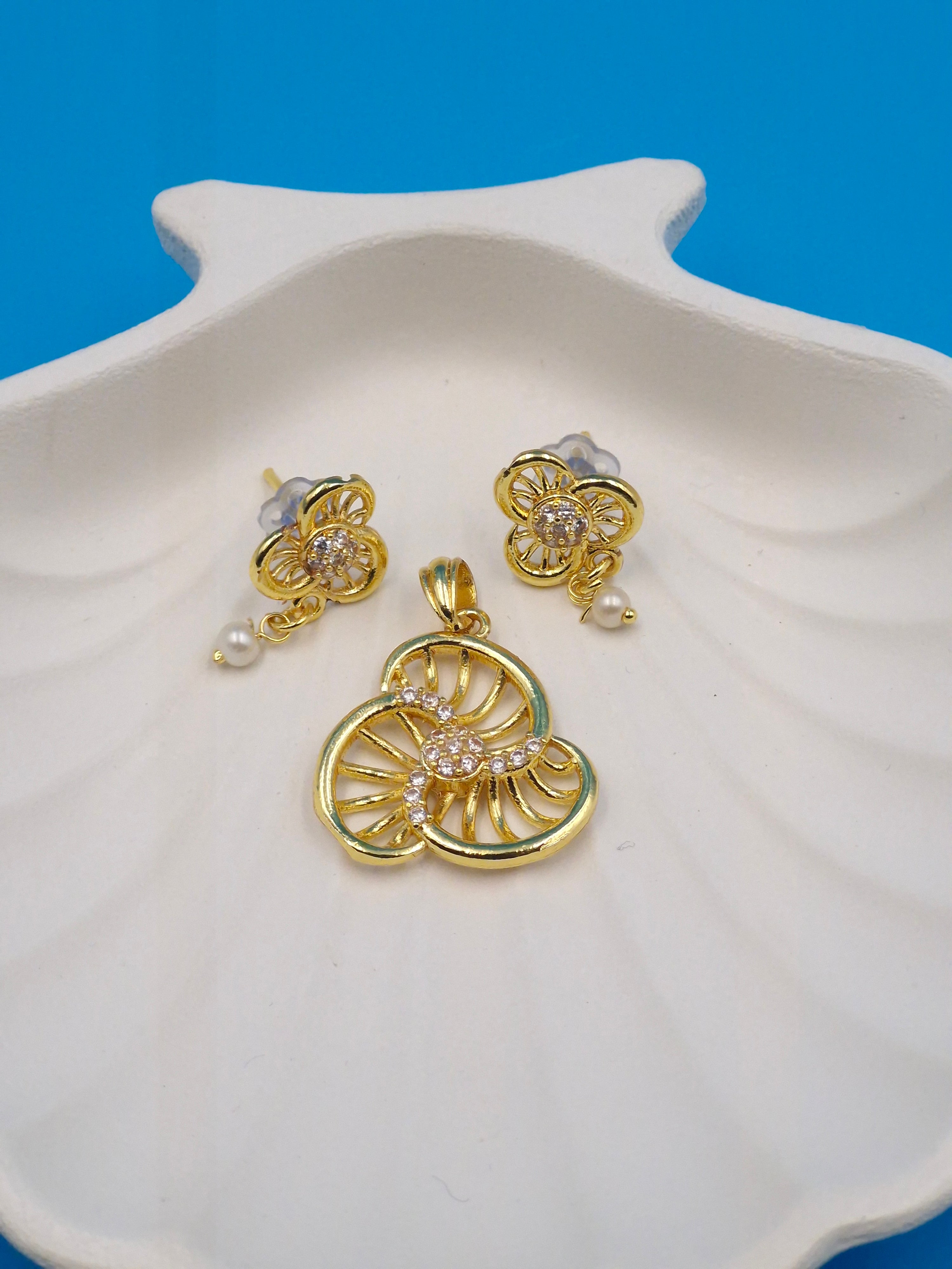 Gold Flower Pendant & Earring Set | Cubic Zirconia & Pearl