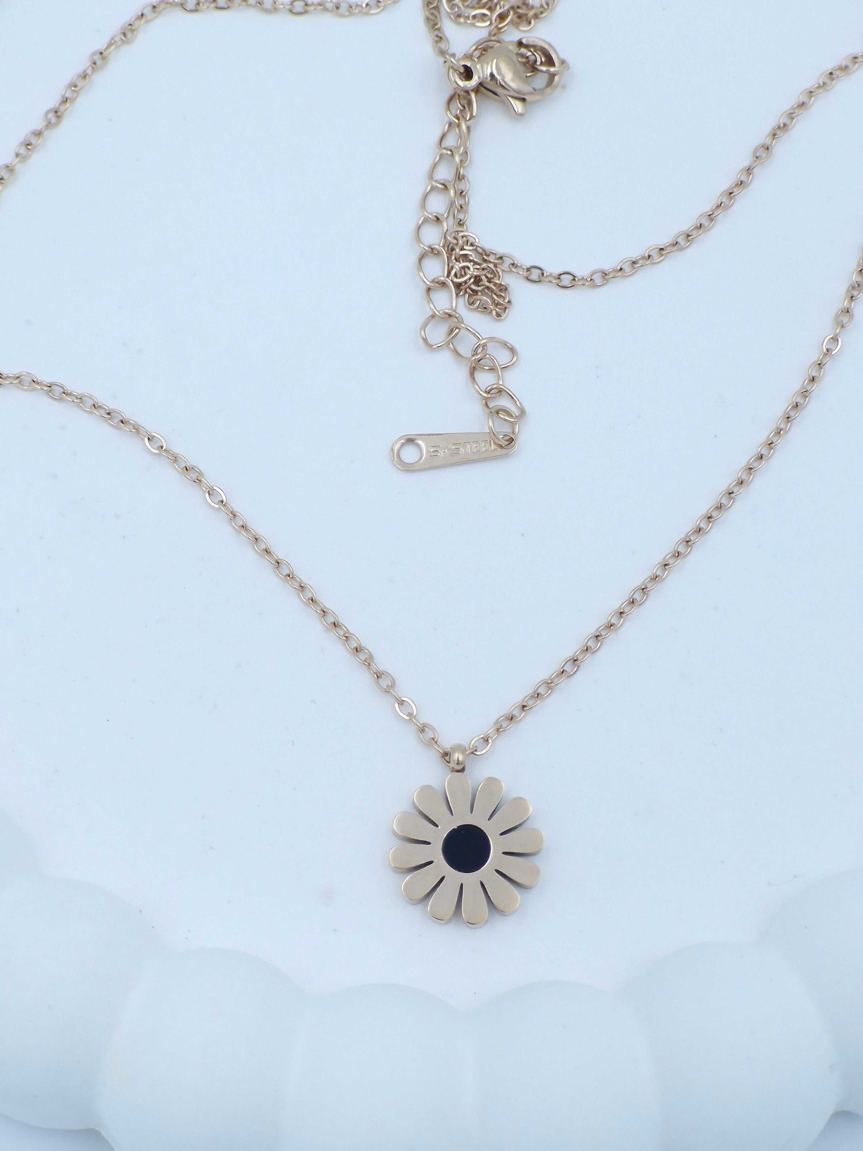 Black Flower Pendant Necklace for Women | Rose Gold Stainless Steel Chain | Anti-Tarnish Fashion Jewellery