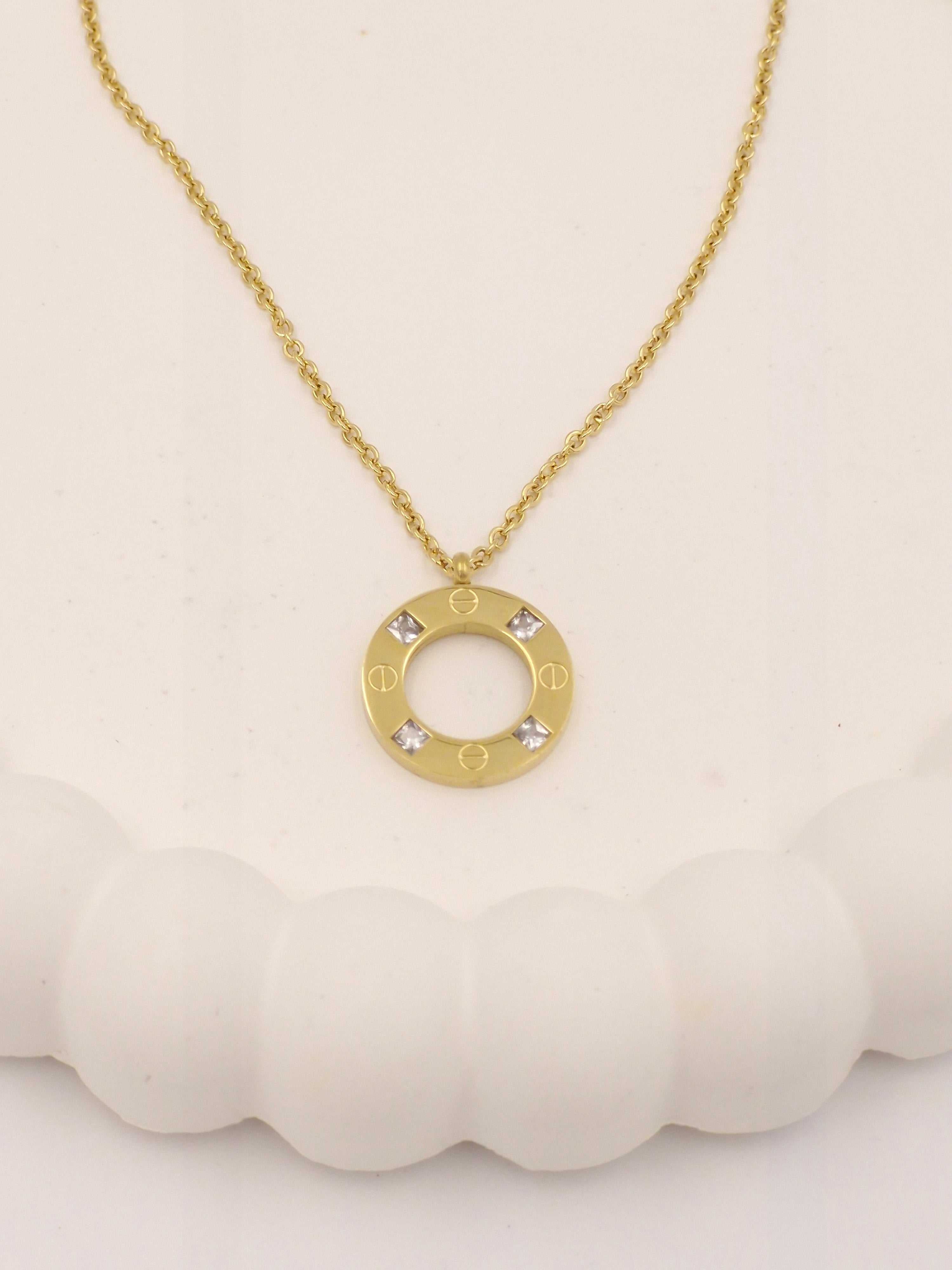 Cartier-Style Stainless Steel Gold Necklace for Women – Anti-Tarnish, Premium Quality