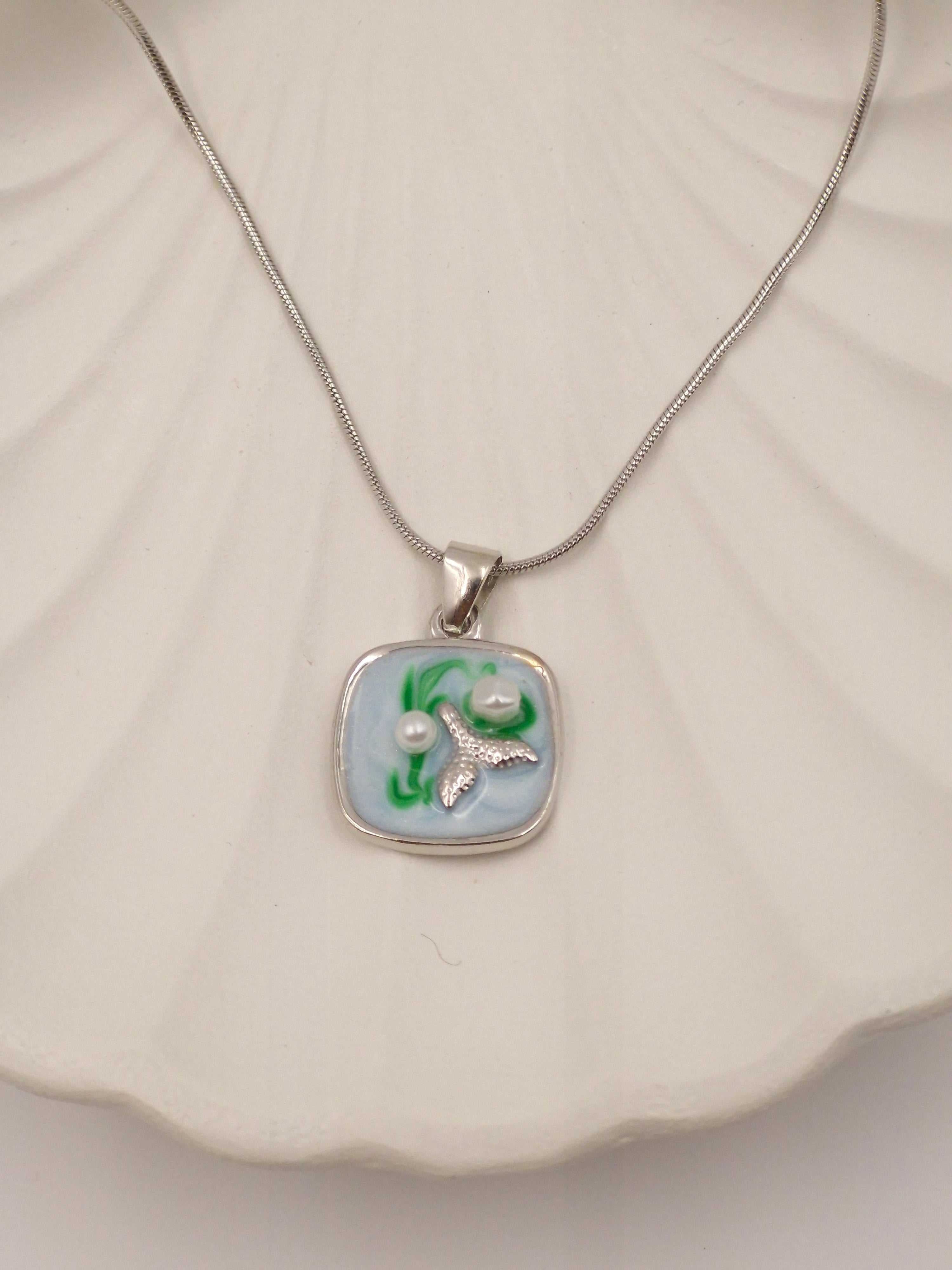 Stainless Steel Anti-Tarnish Minakari Pearl Pendant Necklace – Square Charm Design