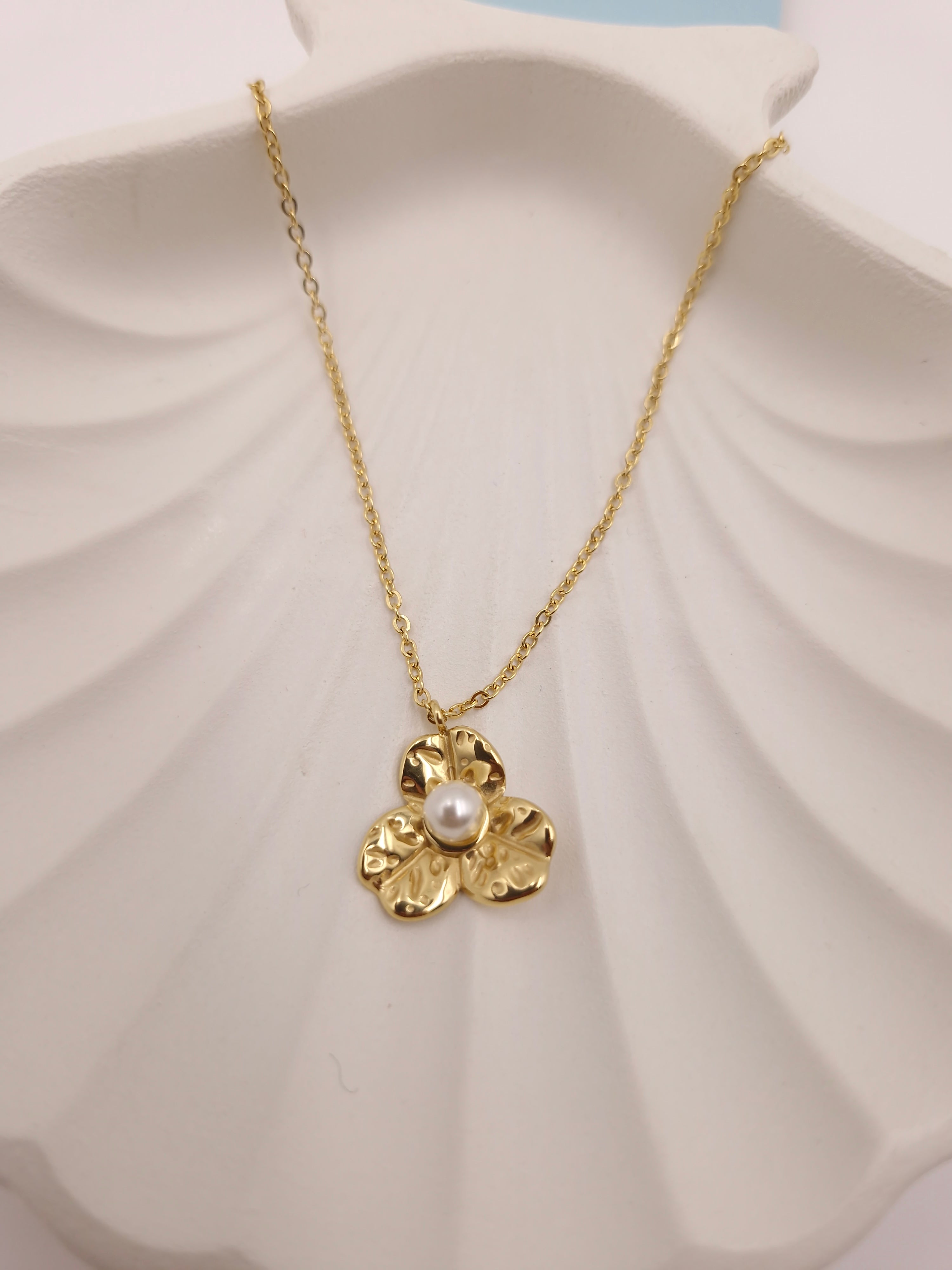 Gold Flower Necklace with Pearl | Stainless Steel & Anti-Tarnish