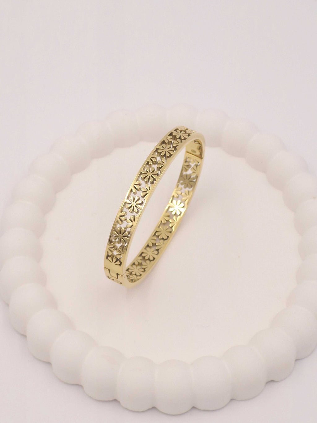 Anti-Tarnish Stainless Steel Gold-Tone Filigree Floral Cut-Out Bangle Bracelet