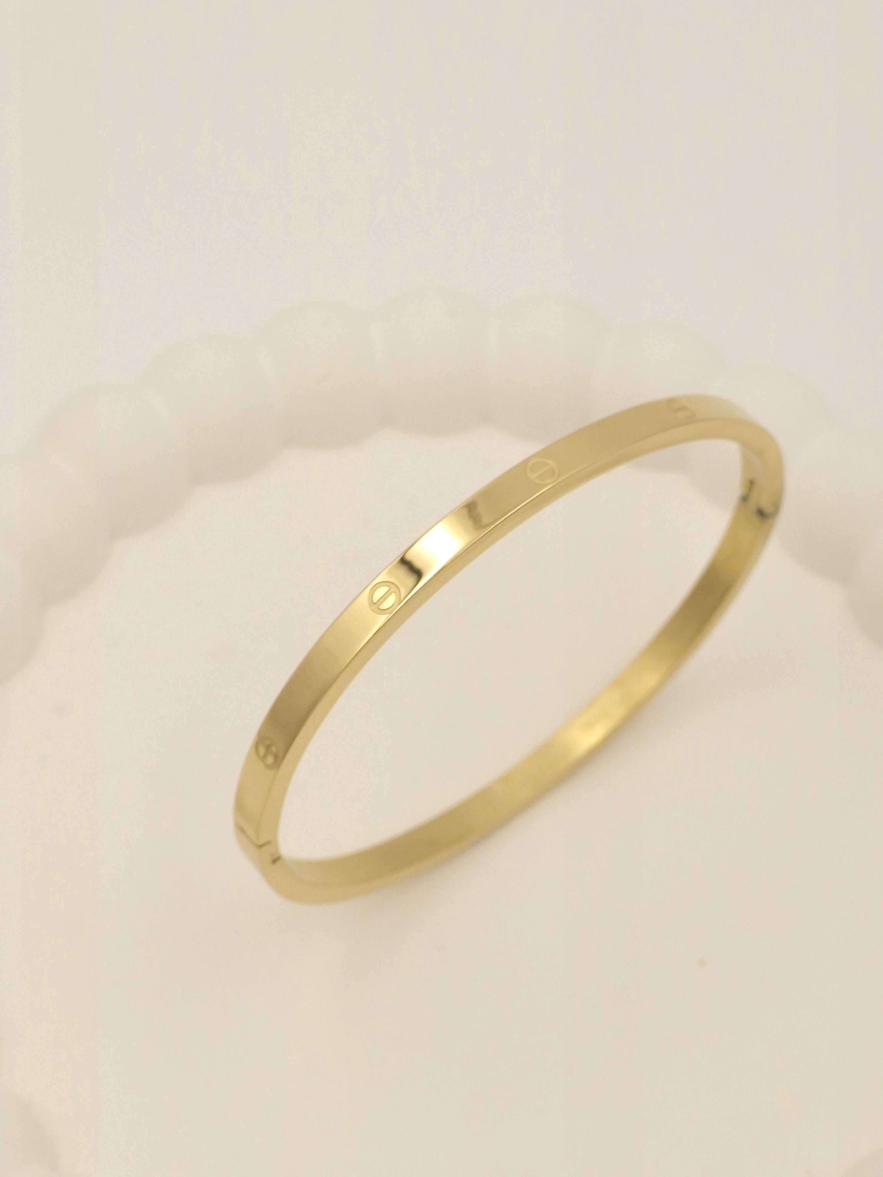 Anti-Tarnish Stainless Steel Gold-Tone Screw-Motif Bangle Bracelet
