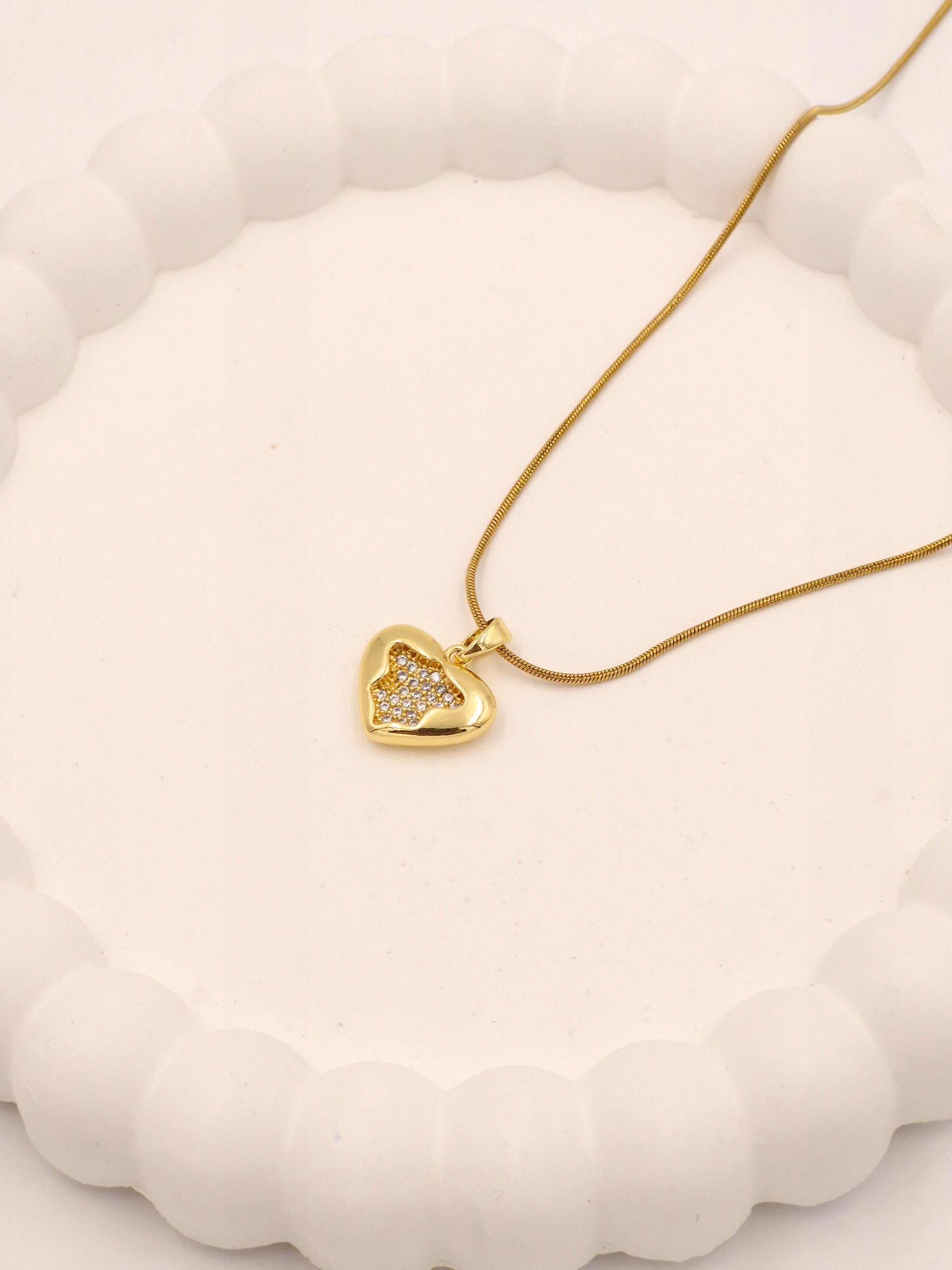 Pave Crystal Heart Necklace | Anti-Tarnish Snake Chain