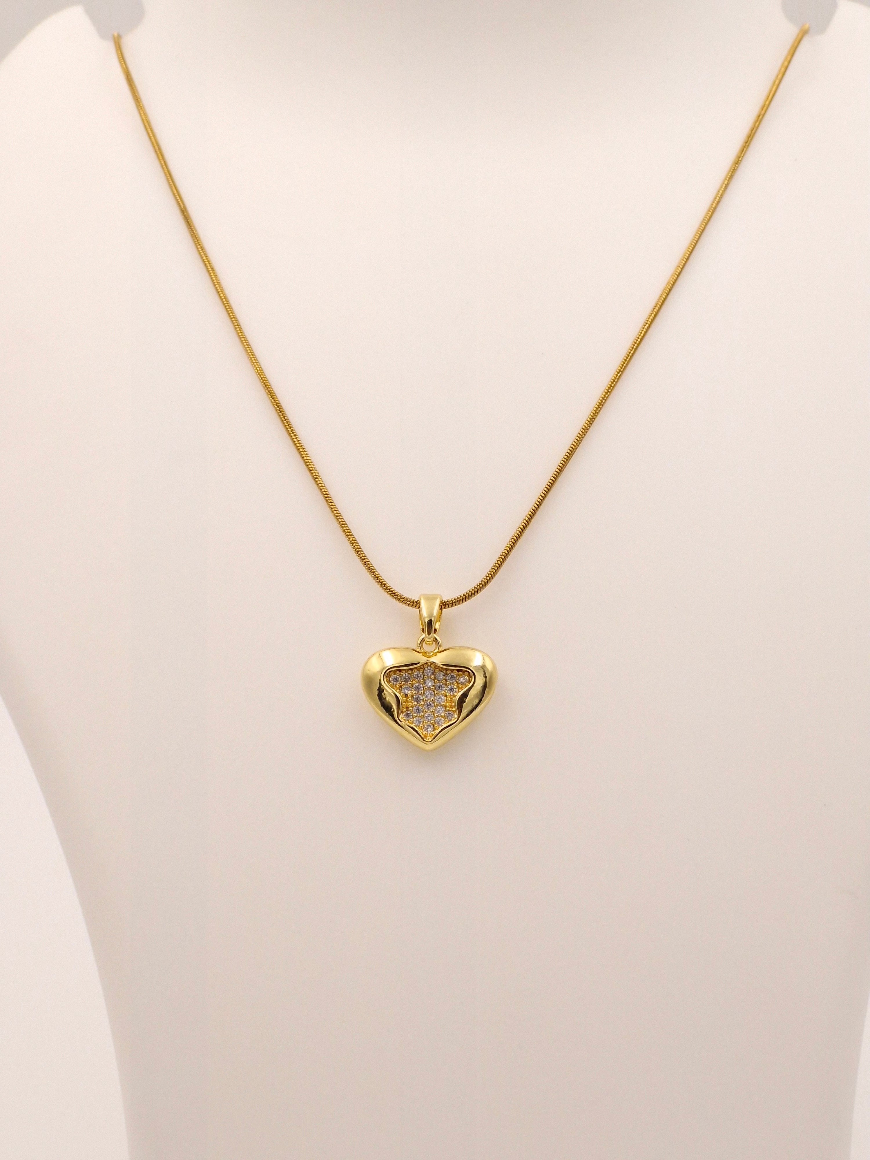 Pave Crystal Heart Necklace | Anti-Tarnish Snake Chain
