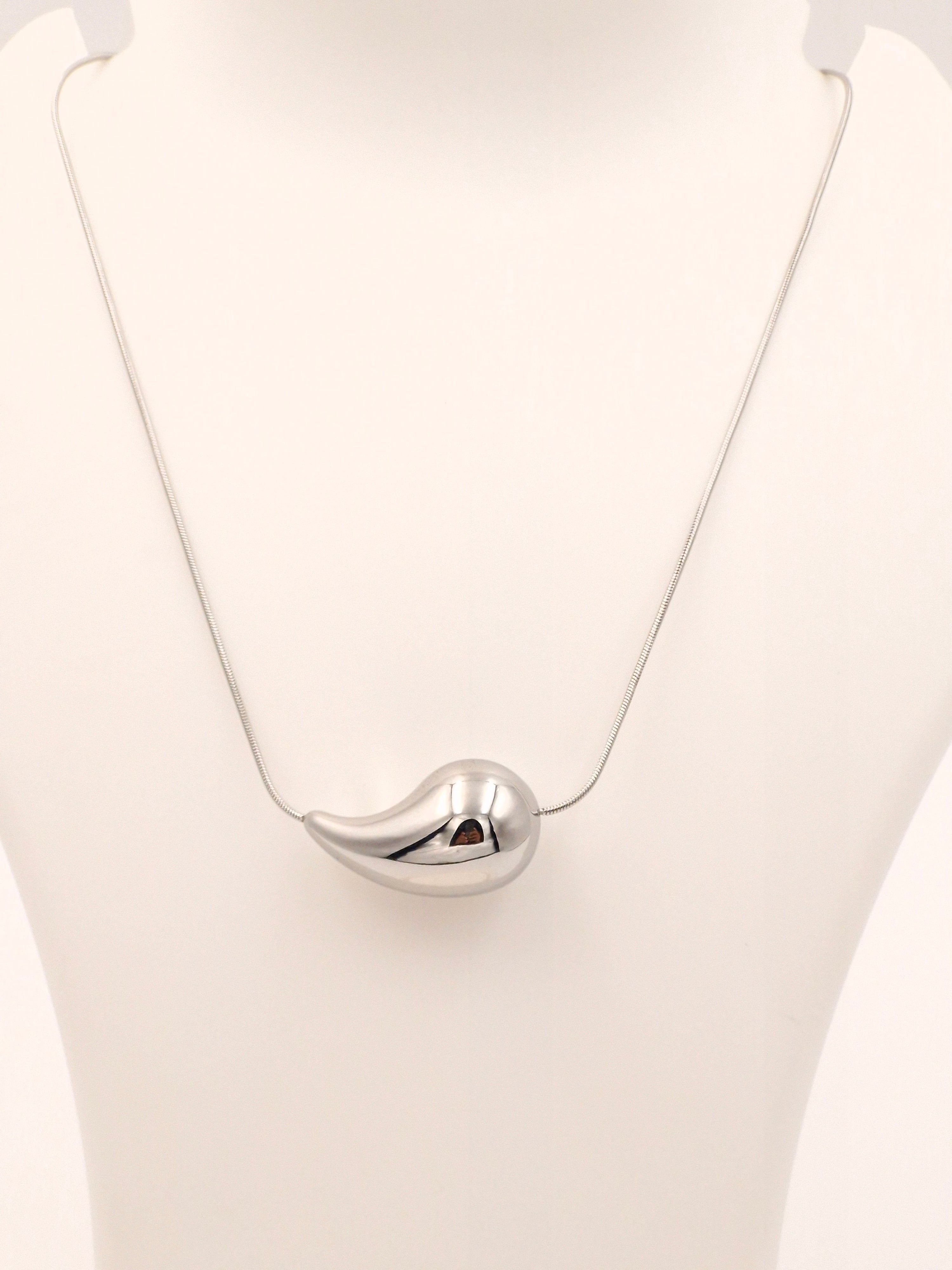 Sculptural Liquid Teardrop Necklace | Anti-Tarnish Silver Tone