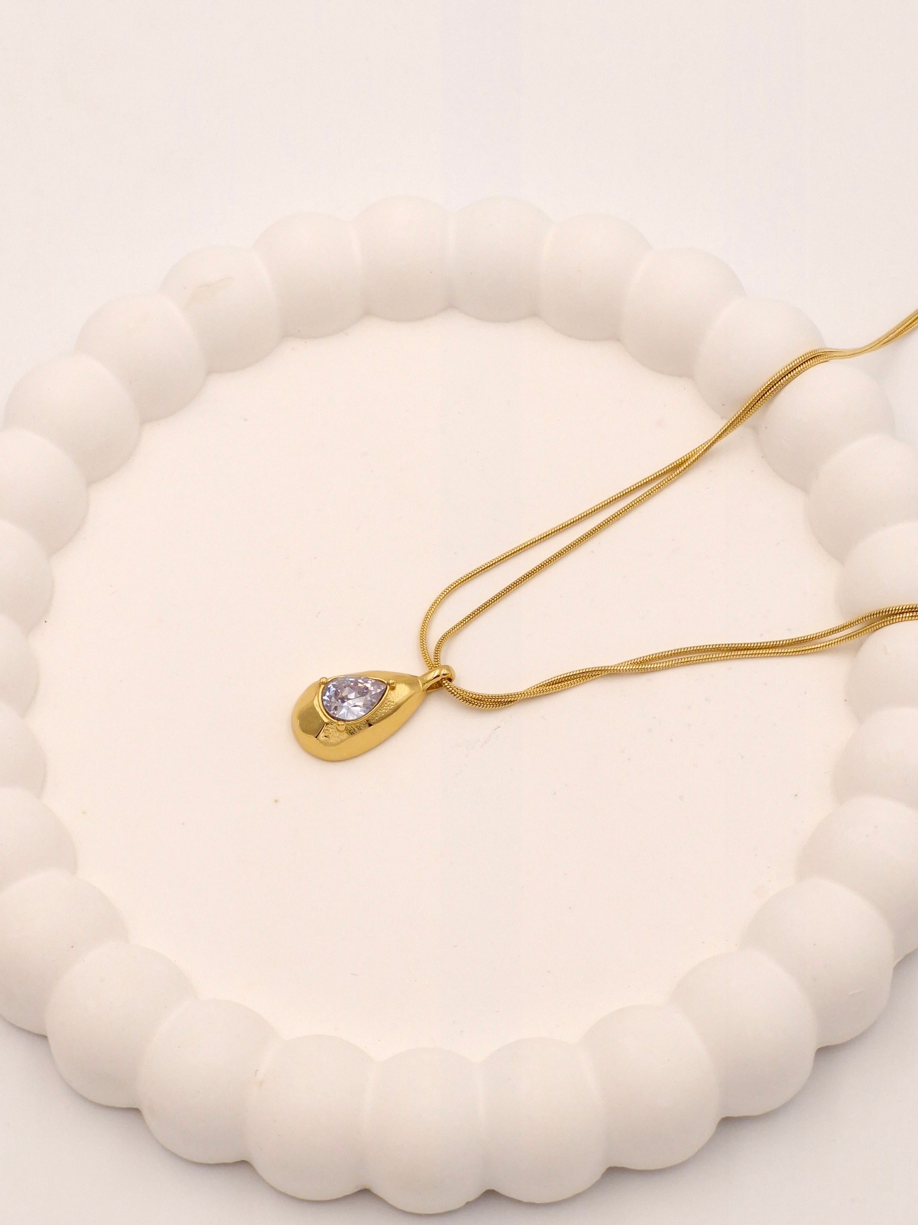 Anti-Tarnish Gold Teardrop Necklace | Waterproof Stainless Steel Double Chain