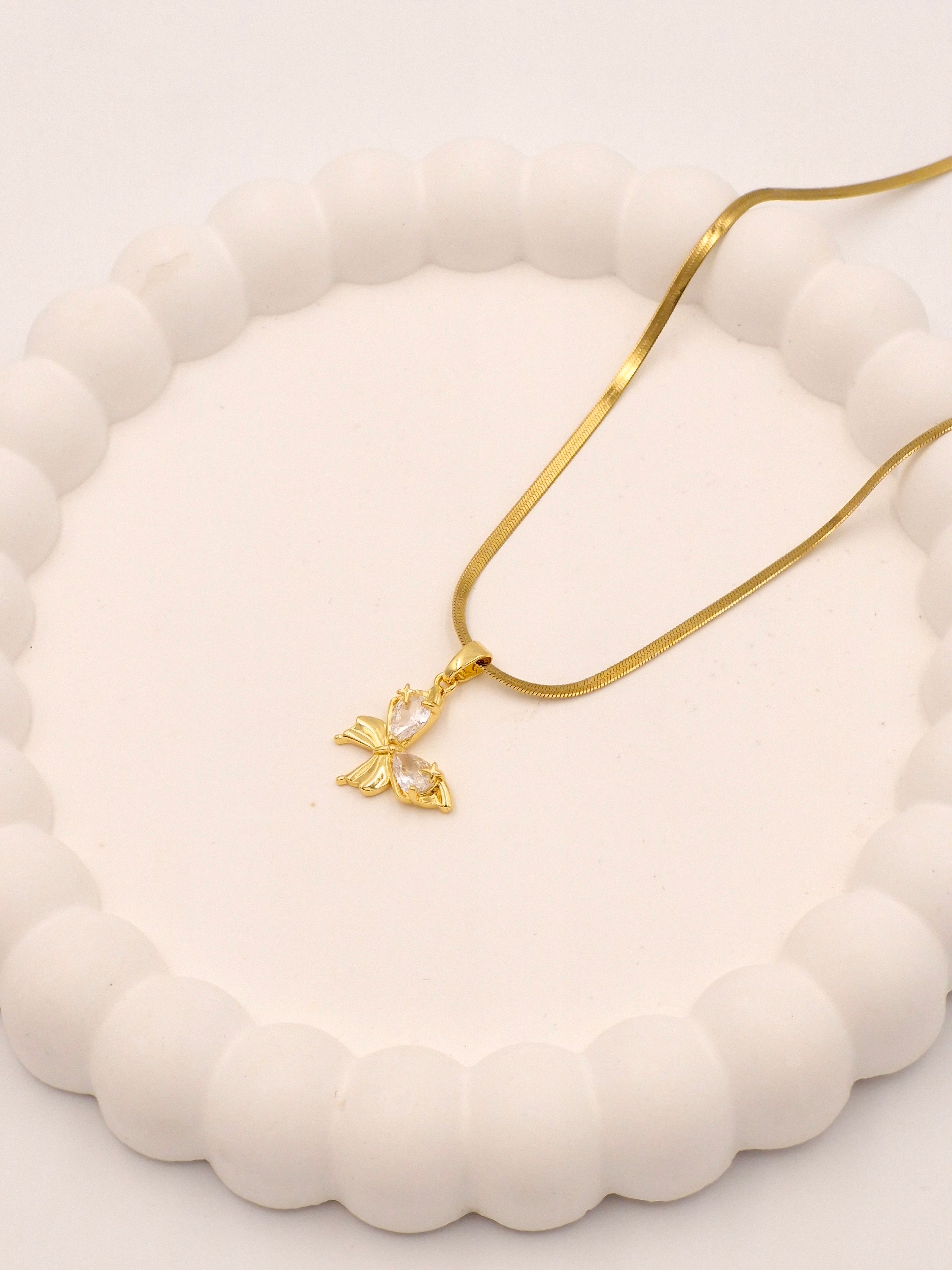 Anti-Tarnish Stainless Steel Floral Butterfly Pendant Necklace with Snack chain | Gold Finish Stylish Chain (Copy)