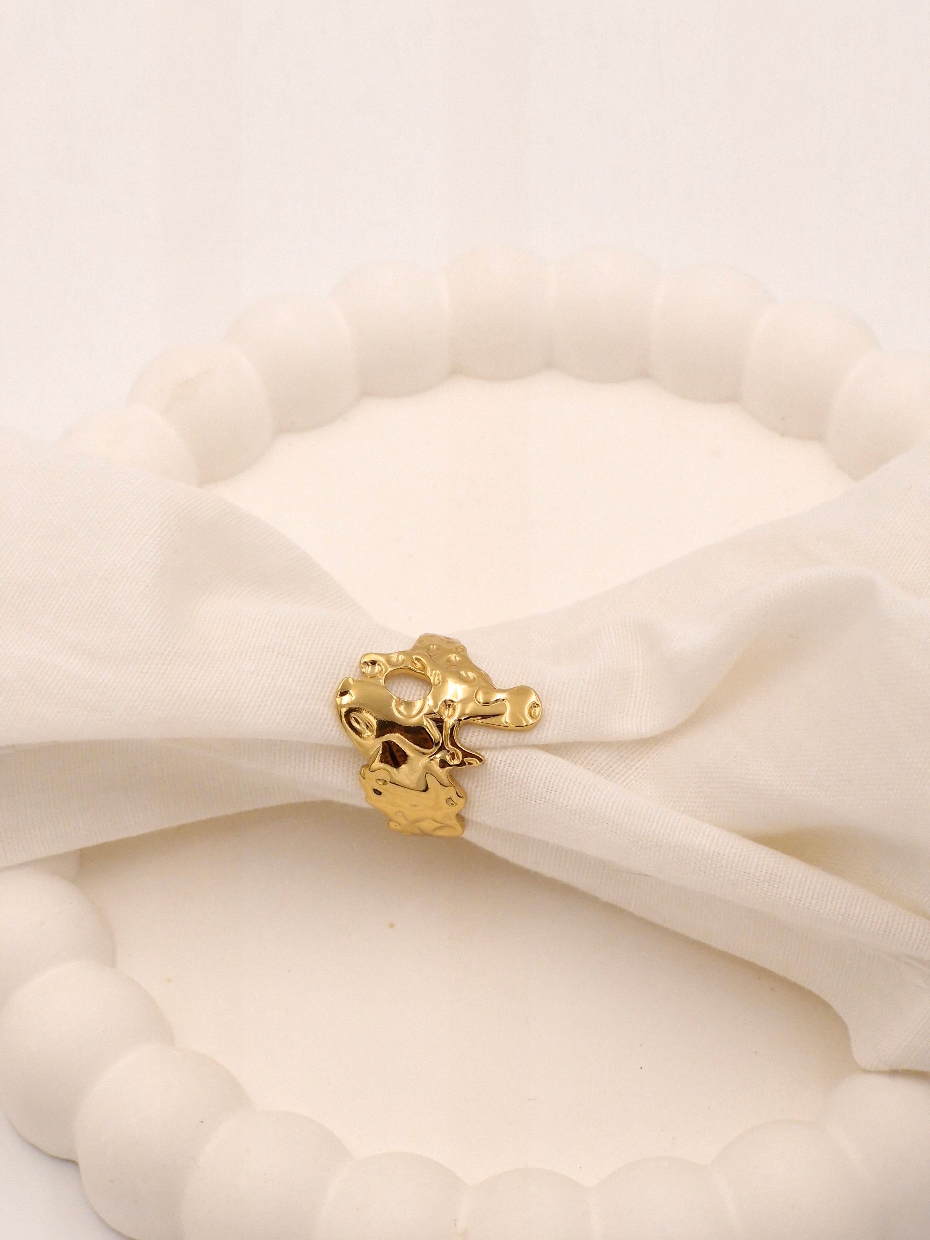 Unique Hammered Gold Ring | Adjustable Anti-Tarnish Finger Ring