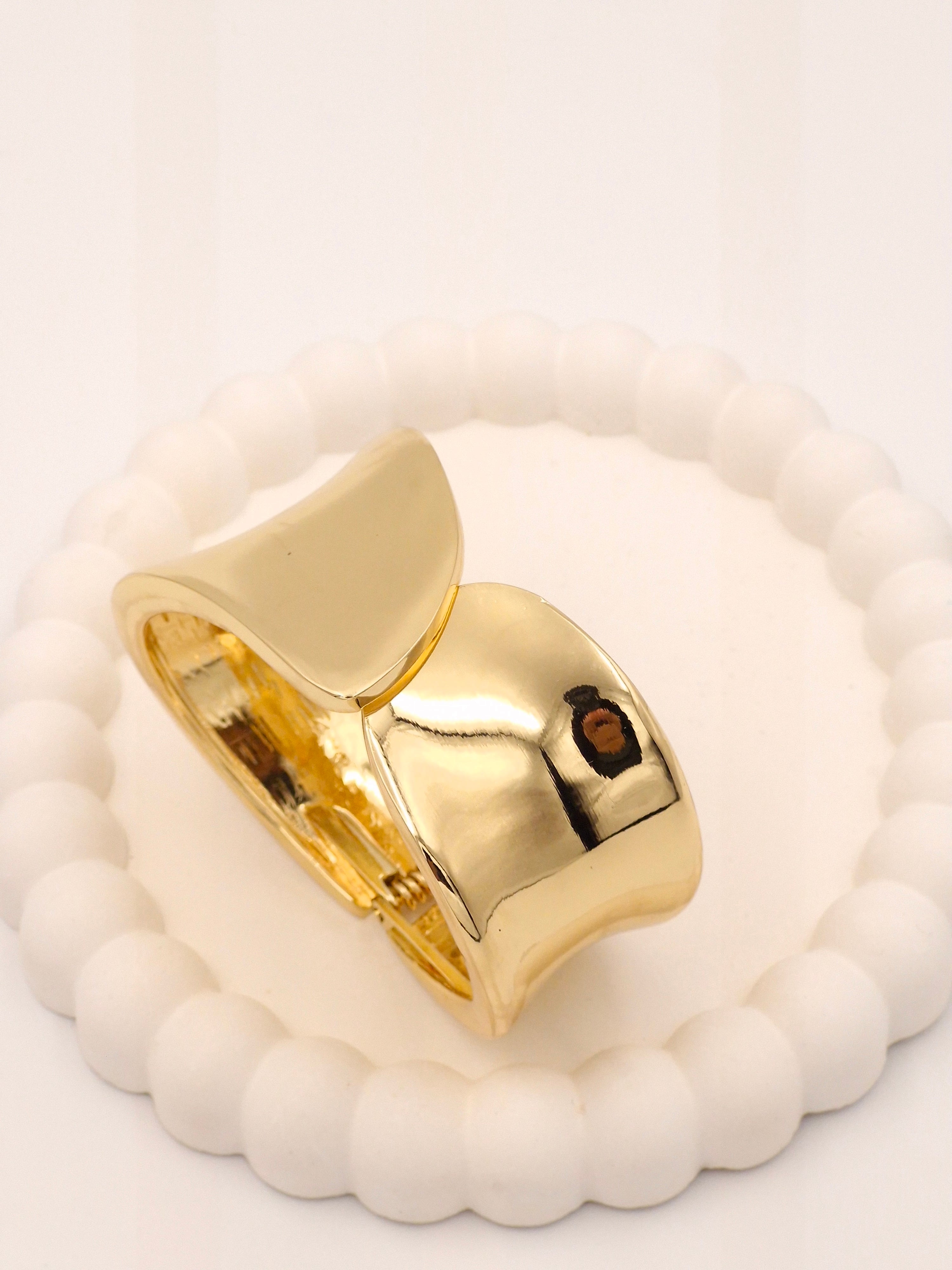 Anti-Tarnish Broad Gold Plated Stainless Steel Open Kada – Premium Gloss Finish