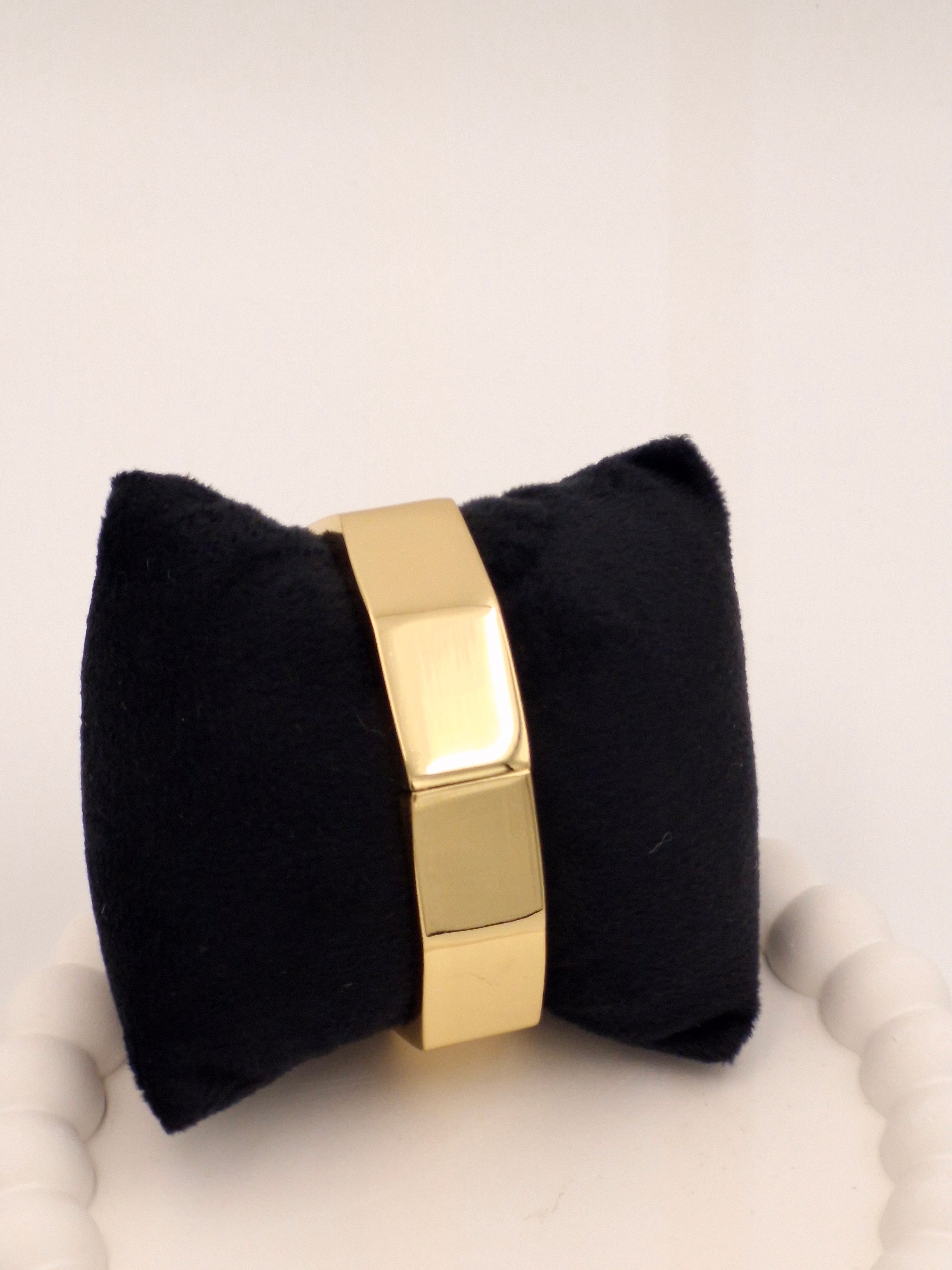 Hexagonal Geometric Gold Plated Stainless Steel Kada – Anti-Tarnish Broad Wristwear