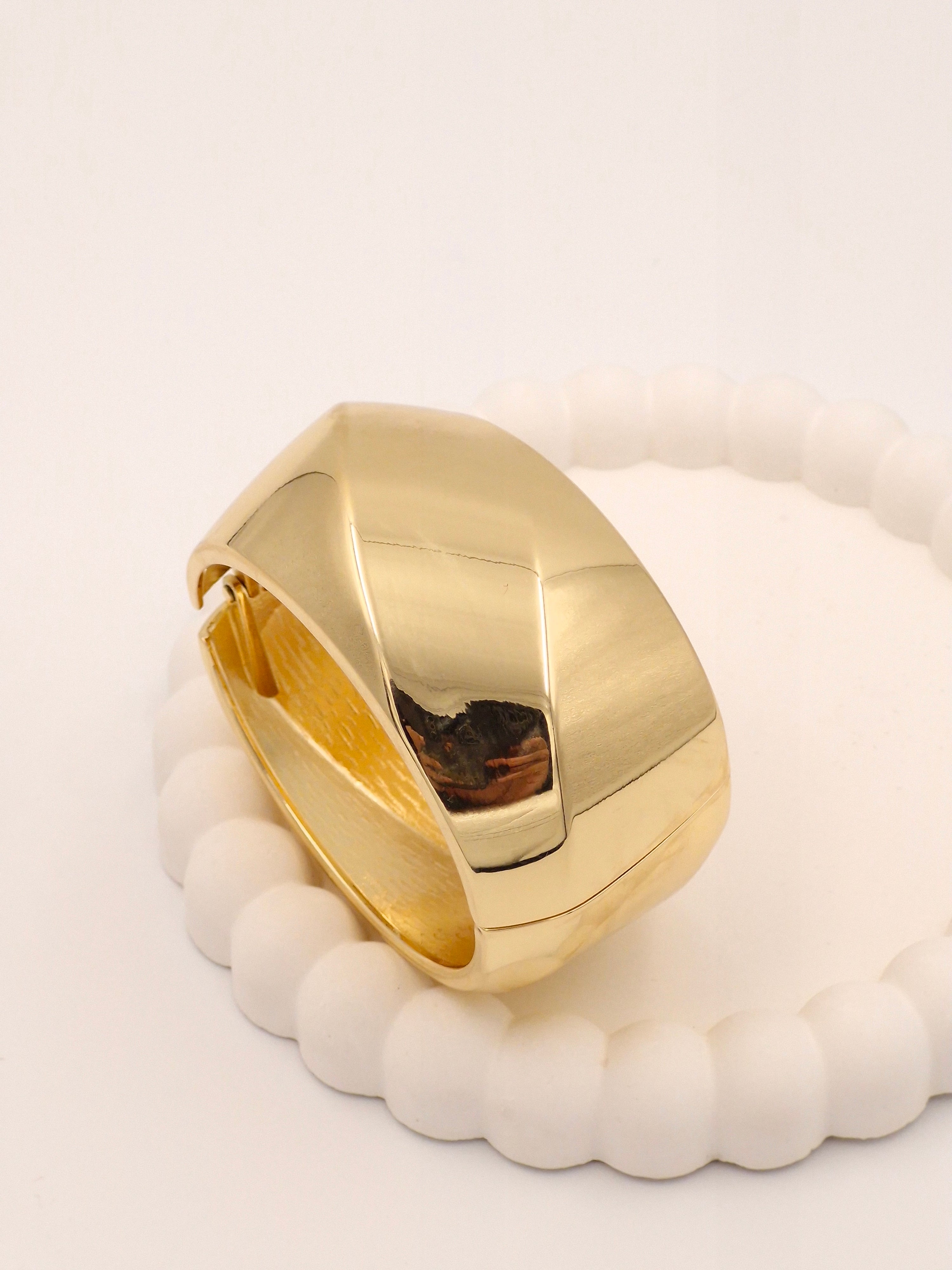 Anti-Tarnish Broad Gold Plated Stainless Steel Openable Kada – Premium Gloss Finish (Copy)