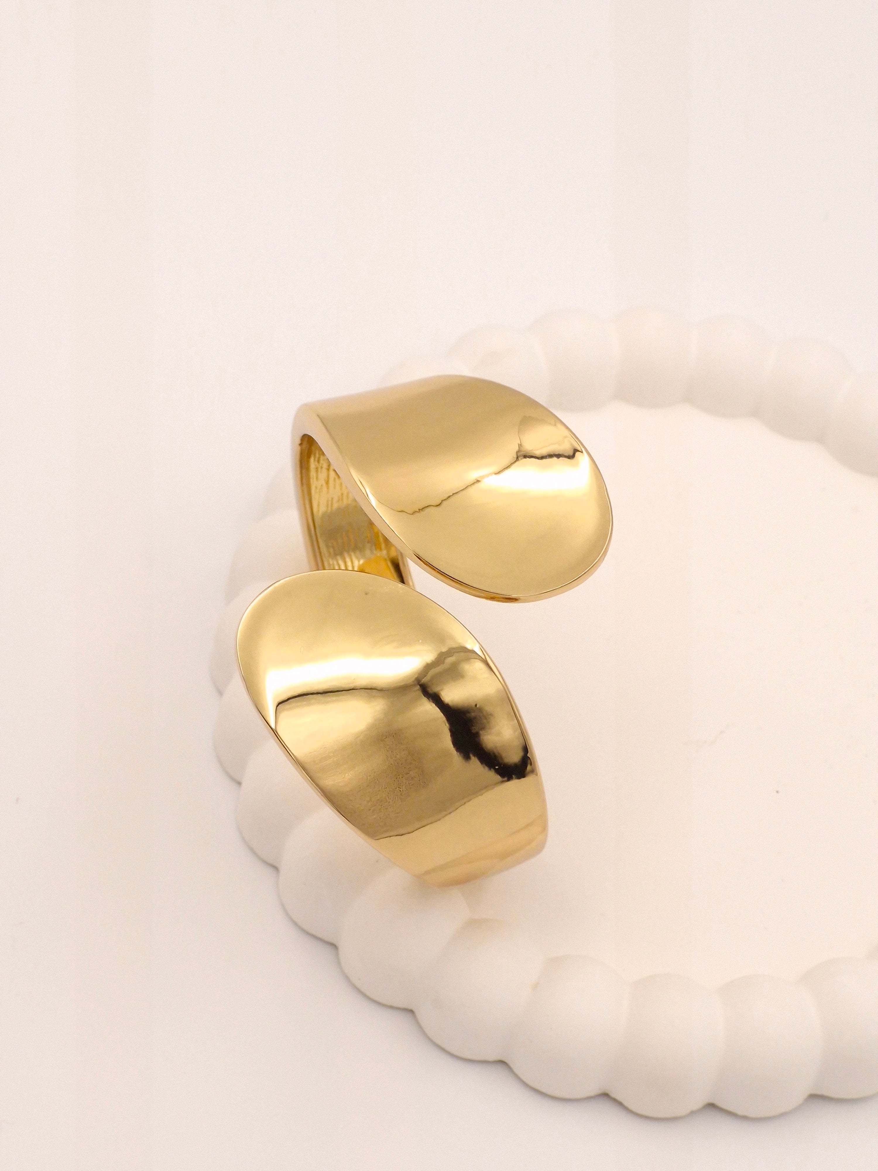 Anti-Tarnish Broad Gold Plated Stainless Steel Open Kada – Premium Gloss Finish