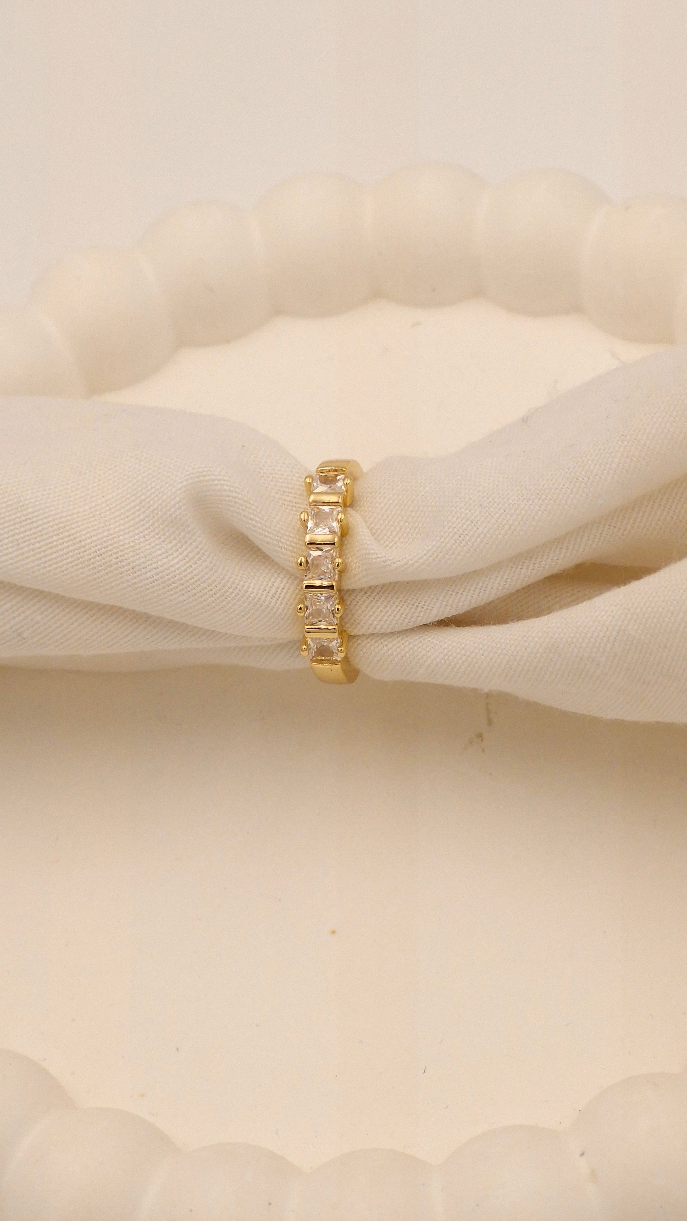 Premium Anti-Tarnish Gold Ring | Waterproof Stainless Steel | Elegant Miss