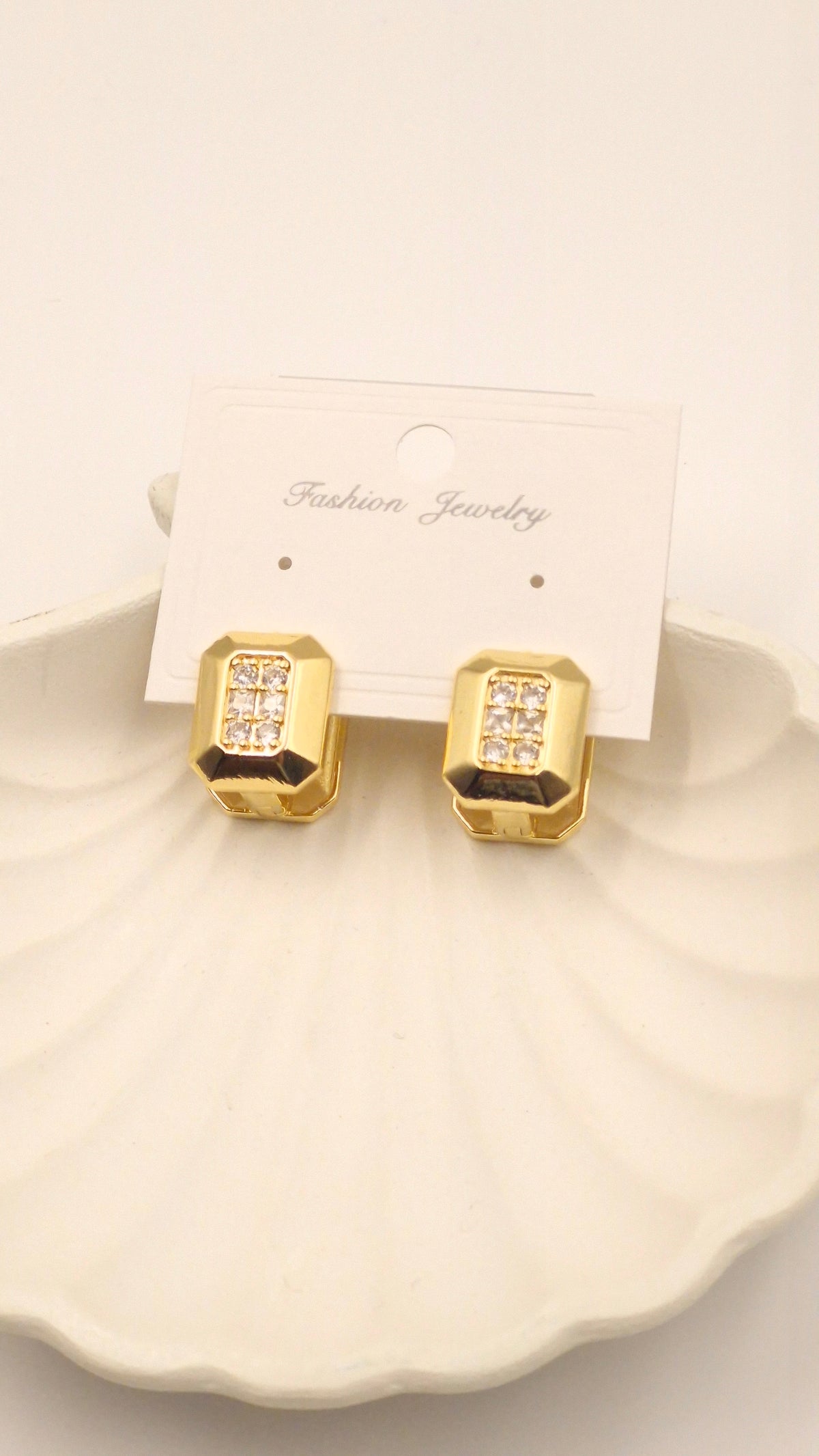 Geometric Gold Anti-Tarnish Earrings for Women Festive Wear in India Ahmedabad