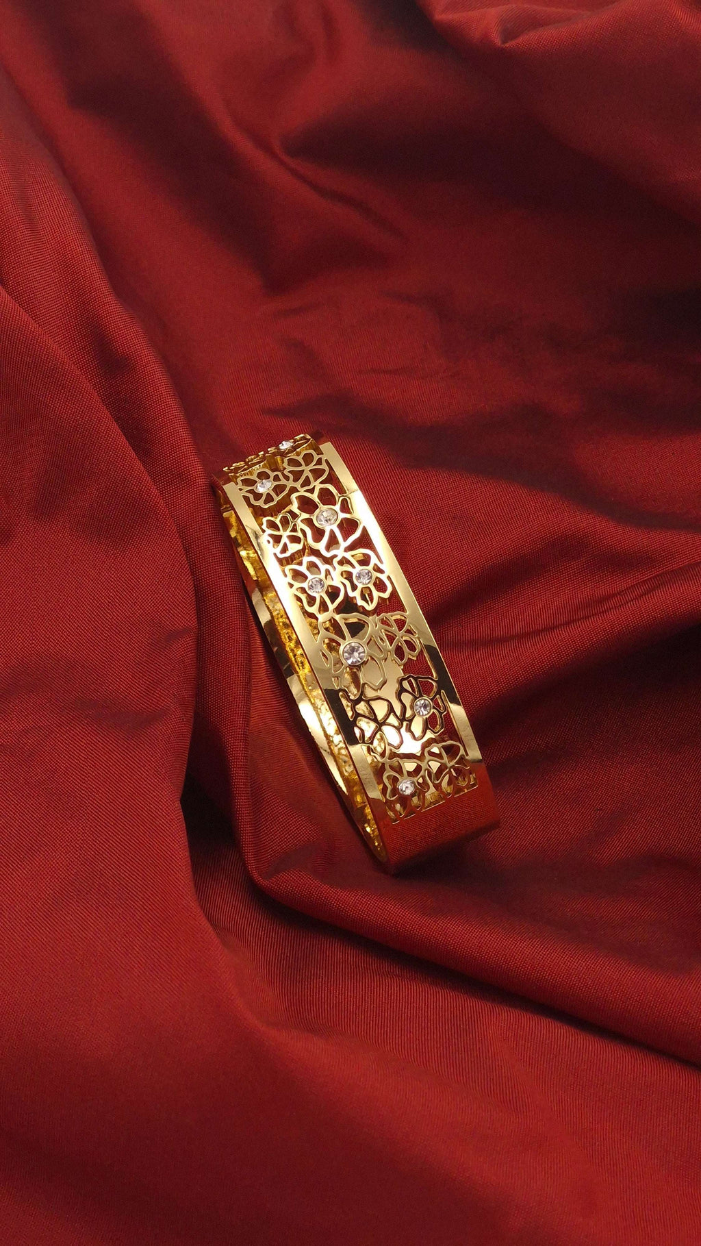 Gold-Plated Floral Filigree Kada – Anti-Tarnish Stainless Steel Kada for Women