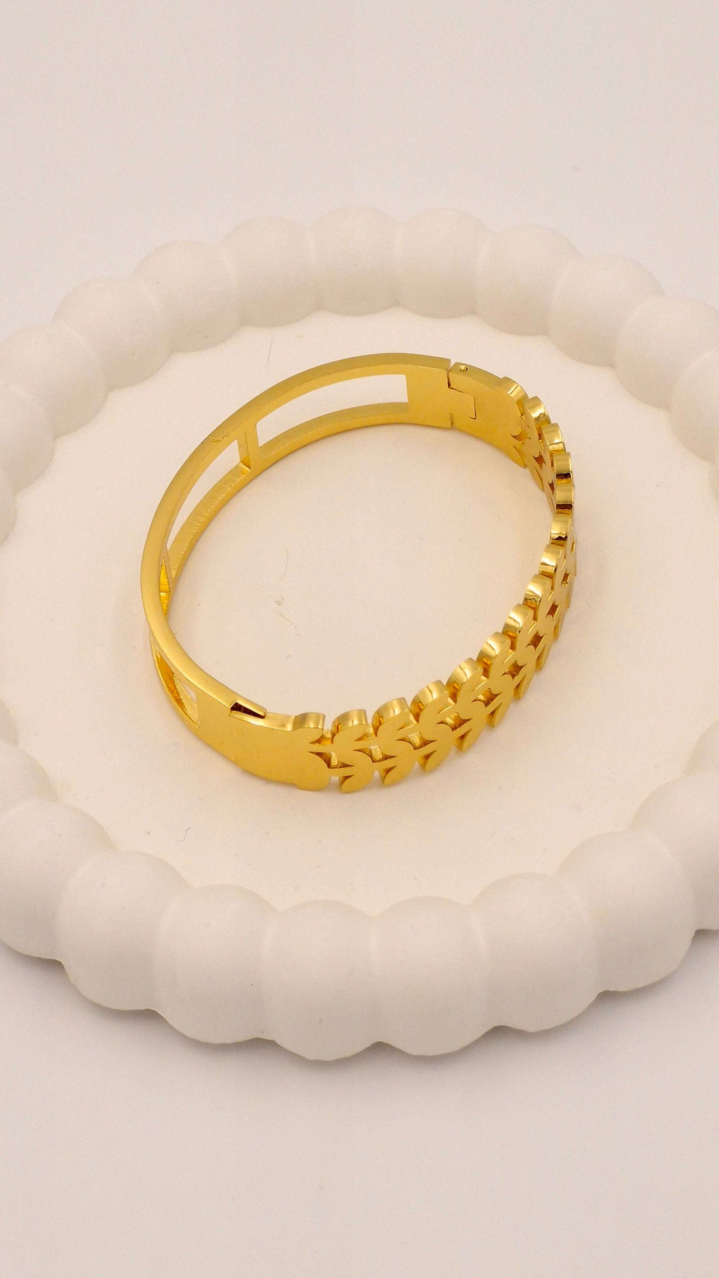Link Pattern Gold Finish Anti-Tarnish Stainless Steel Kada