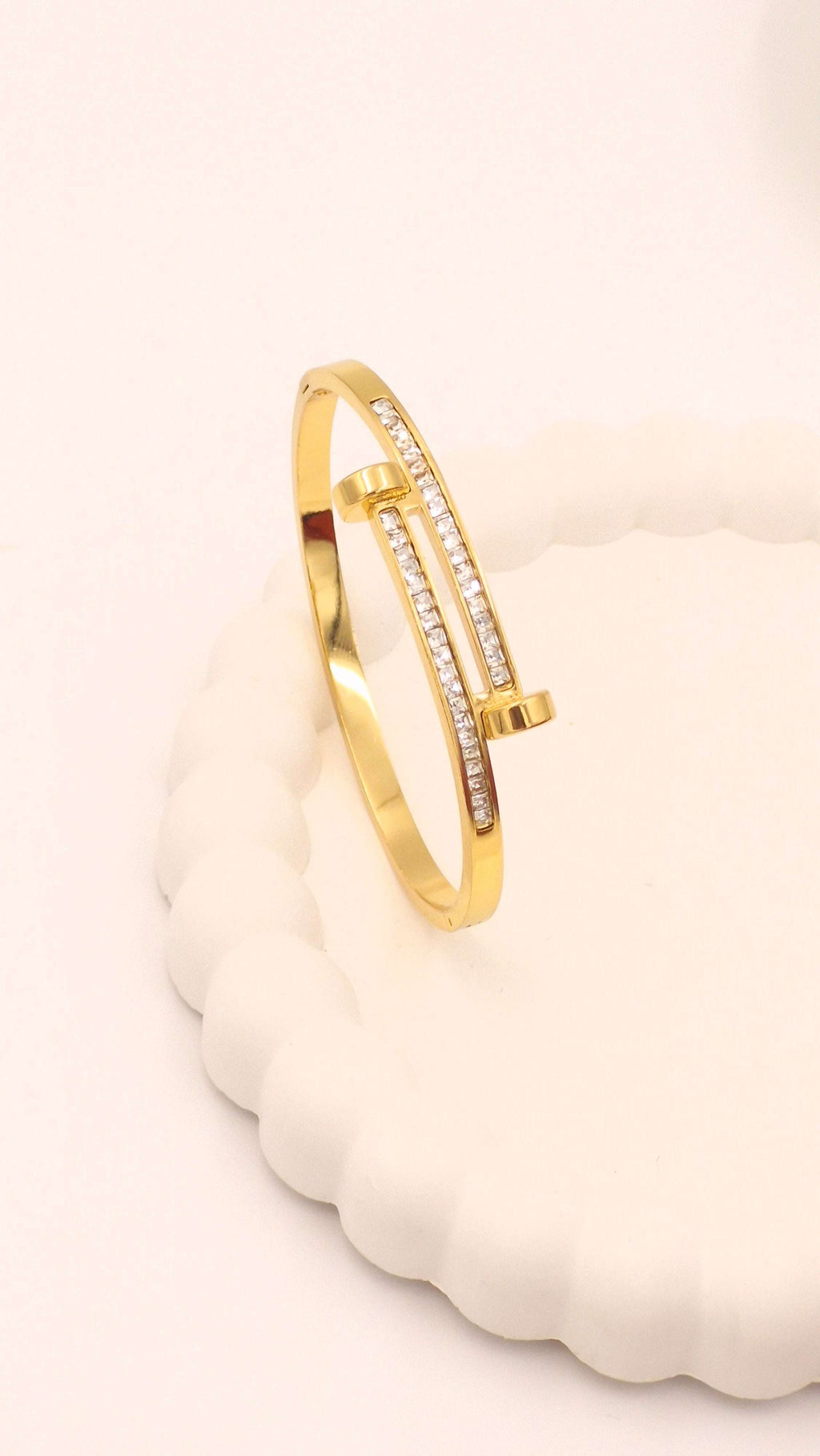 Luxury-Inspired Stone-Encrusted Nail Kada – Anti-Tarnish Gold Stainless Steel Bangle