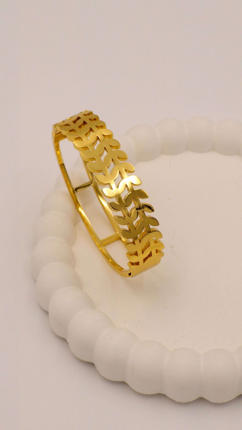 Link Pattern Gold Finish Anti-Tarnish Stainless Steel Kada