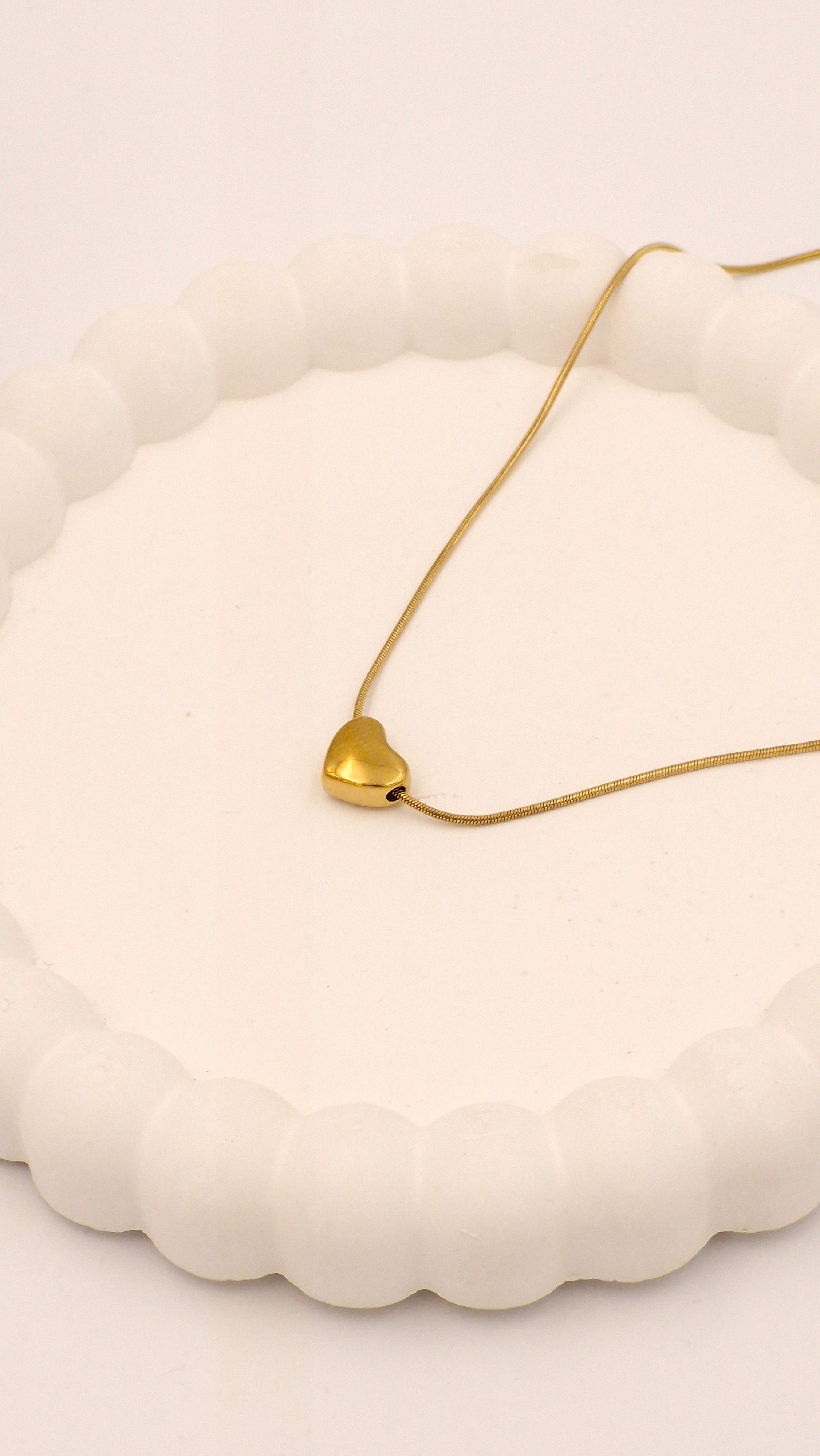 small puffy heart necklace anti tarnish waterproof gold pendant necklace for women india